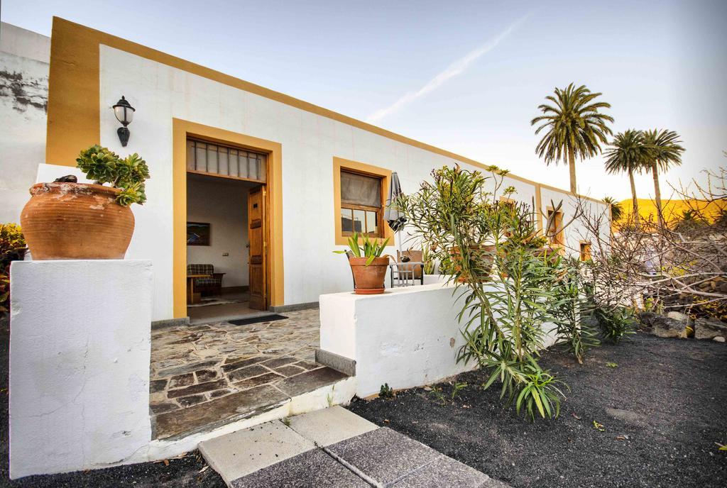 Casa Rural Villa Lola Y Juan Haria Exterior photo